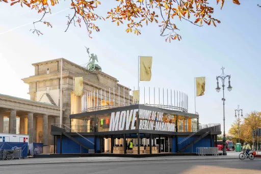satis&fy Berlin Marathon Nike Ausstellung und Bühnenbereich