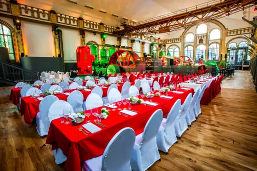 Meeting Guide Berlin, Eventlocation Wasserwerk, Dinnerbestuhlung im Pumpwerk