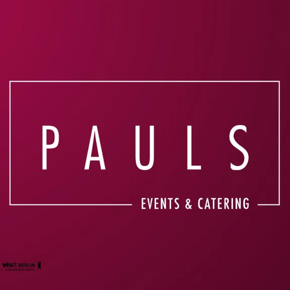 Logo mit weißer Schrift "PAULS Events und Catering" auf bordeauxrotem Hintergrund.