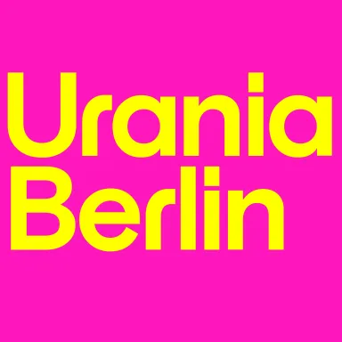 Logo mit gelber Schrift „Urania Berlin“ auf pinkem Hintergrund.